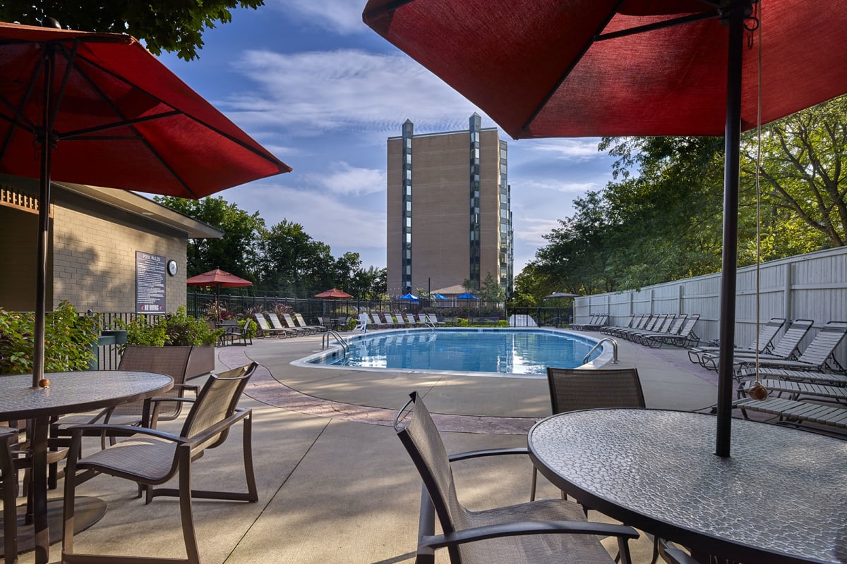 Property Details for Hill House from Madison Apartment Group, L.P.